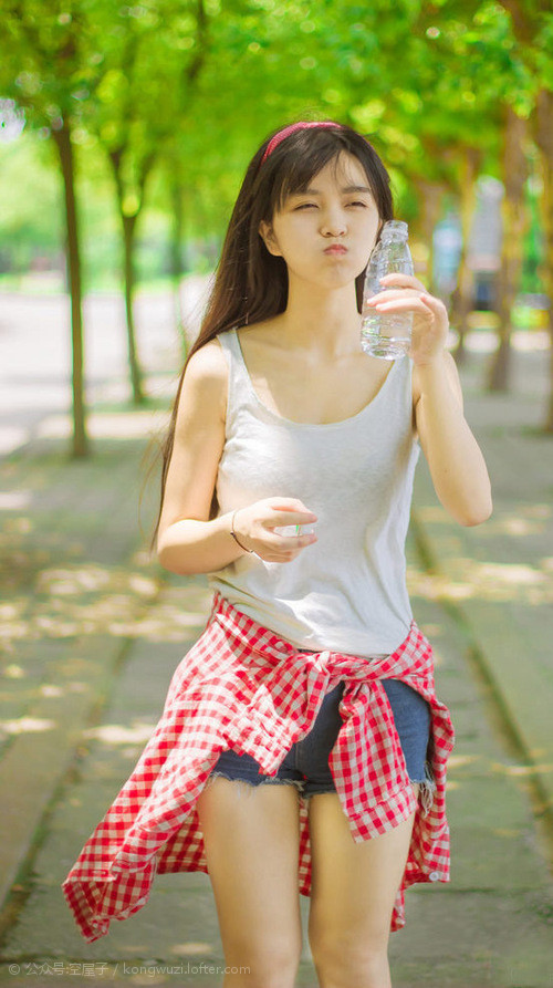 “青少年足球公益培训班在乡村地区开班，点亮希望”，青少年足球训练营招生