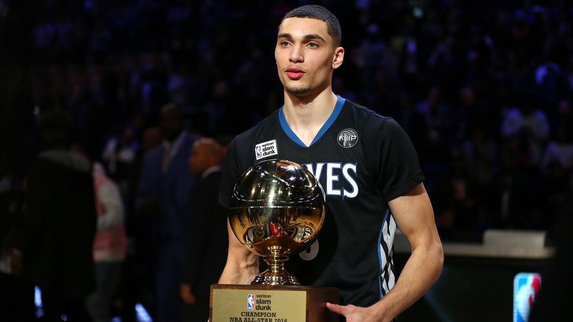 搏击台上选手竞技水平持续提升，搏击展示