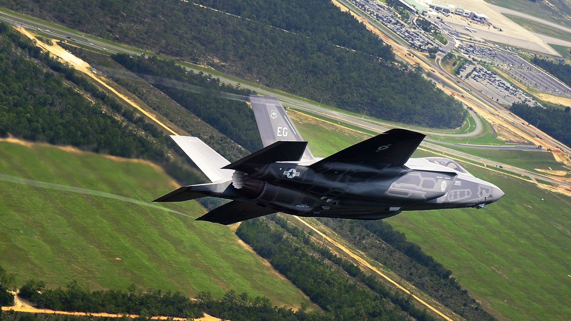 公牛拍摄广告大片展示新赛季阵容风貌,公牛宣传广告