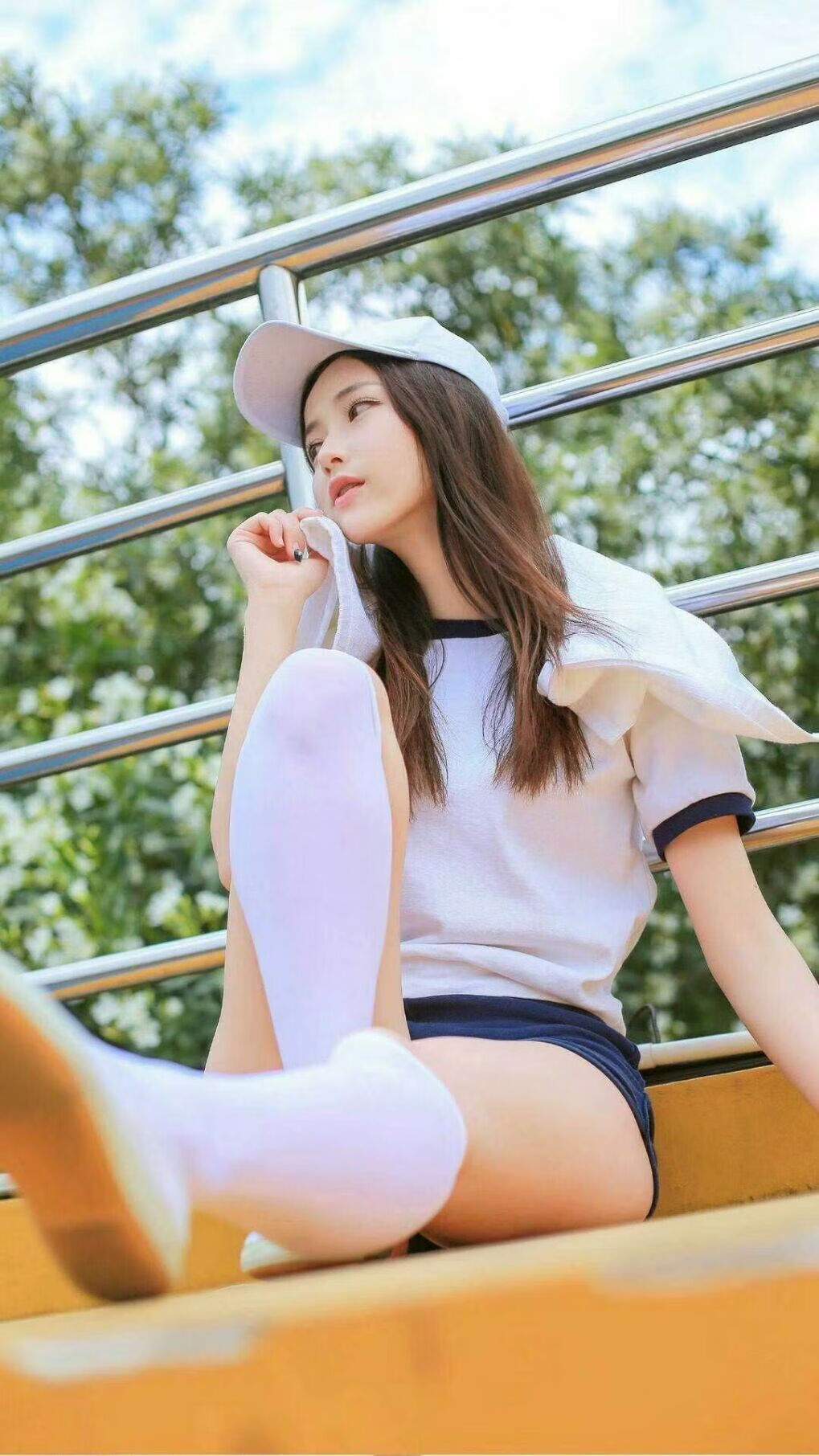 弗朗索瓦·斯图尔特：身手敏捷的中场球员，南非队进攻核心之一